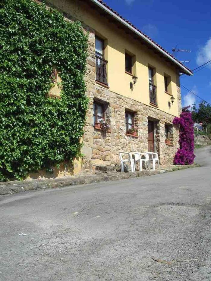 Alojamientos Rurales Pena Crespa Tresvilla Buitenkant foto